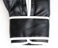 Тренировъчни ръкавици за бокс EVERLAST Core 2, S/M, Черни /31070101/